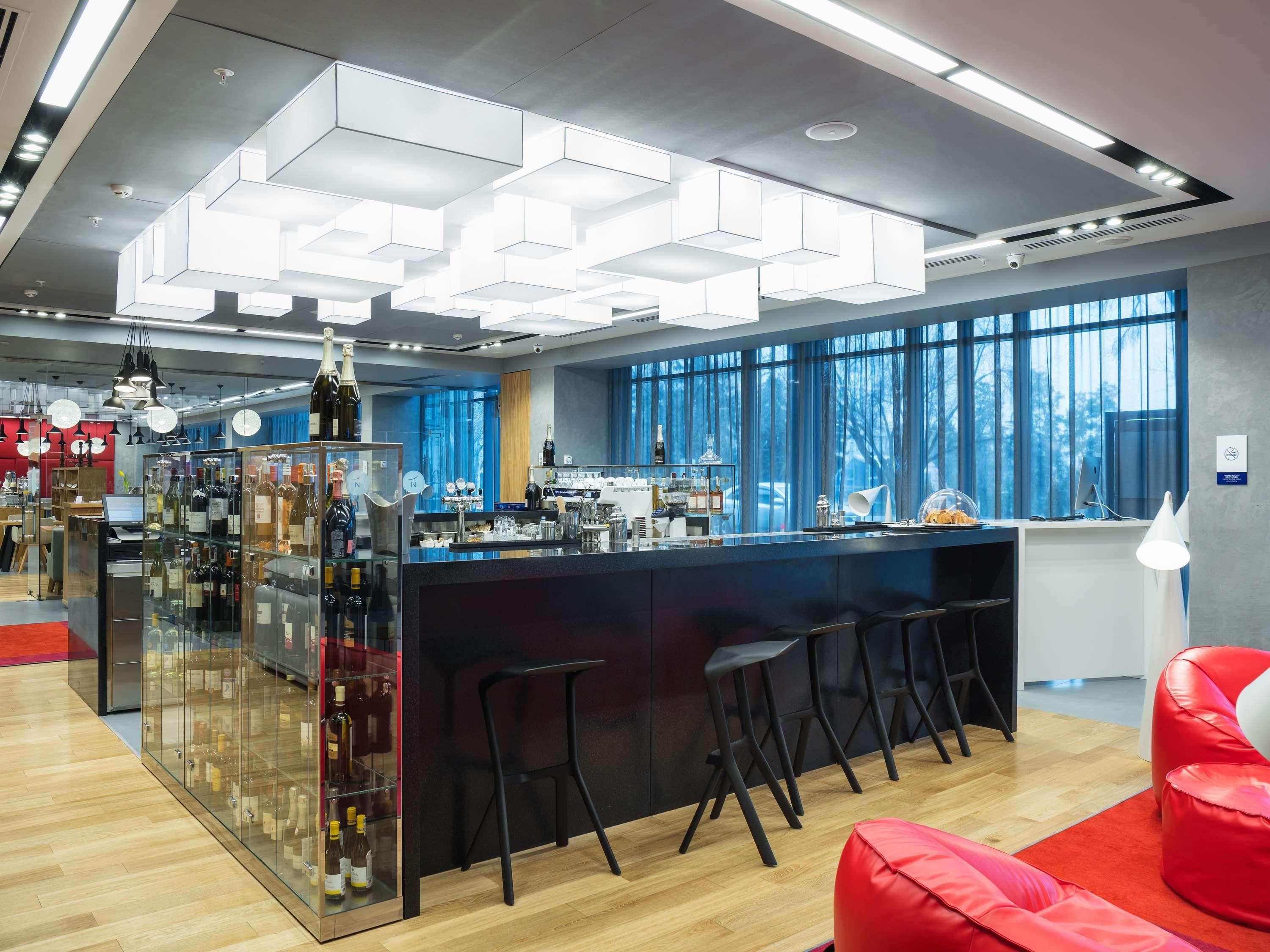 Novotel Almaty City Center Ngoại thất bức ảnh