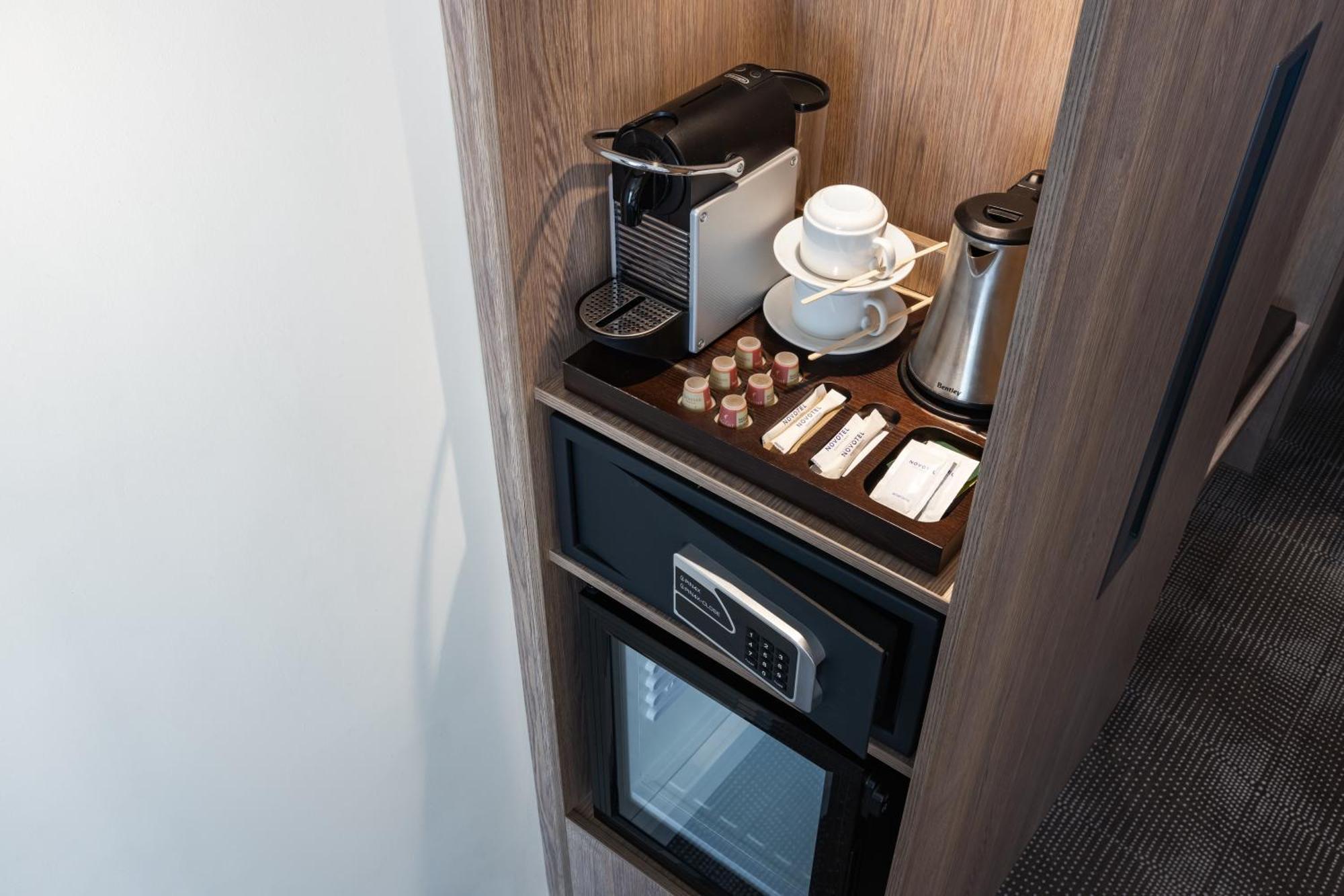 Novotel Almaty City Center Ngoại thất bức ảnh