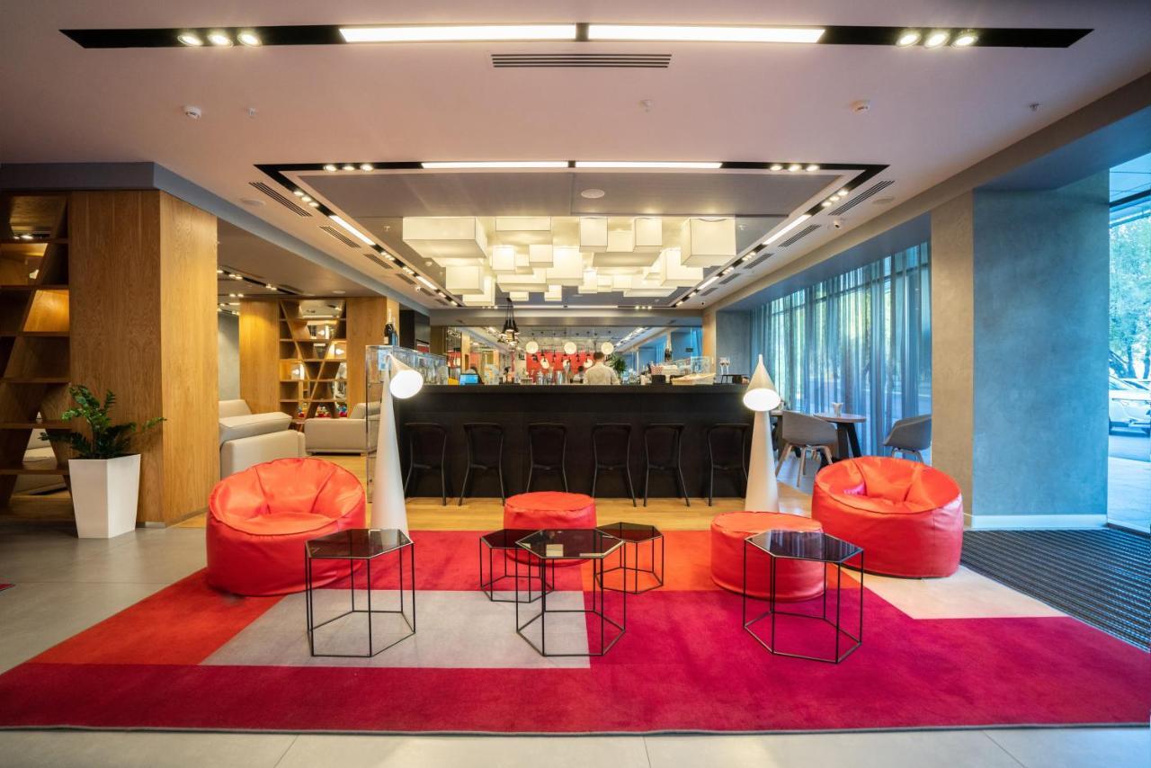 Novotel Almaty City Center Ngoại thất bức ảnh